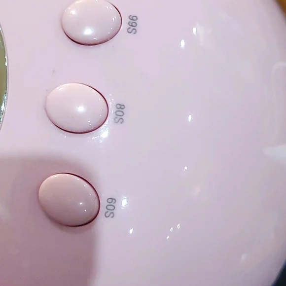 Uv nails - Picture 2 of 4